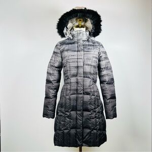Eddie Bauer Women’s Lodge Down Parka with detachable hood. XS, Grey Ombre